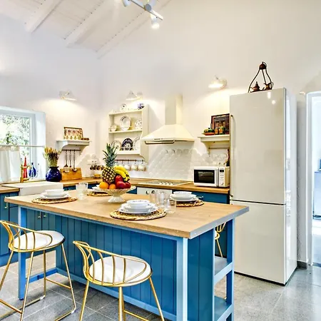 Nautilus Casa vacanze Áfra